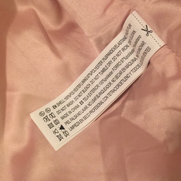 Forever 21 Fuzzy Pink Coat - Picture 4 of 7